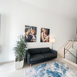 Cozy And Modern Family Flat Carihuela